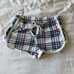 Fleece plaid Aeropostale shorts